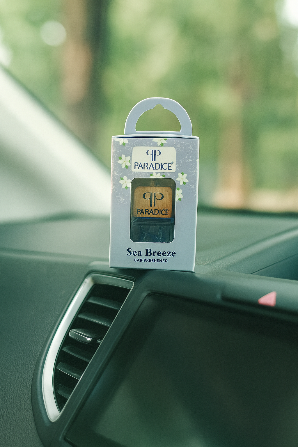 Sea Breeze Car Hanging Perfume 10ML – Breezing Aquatic Car Freshener